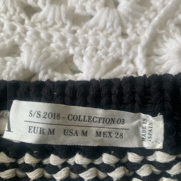 Zara crochet knit shorts. - Picture 4 of 7